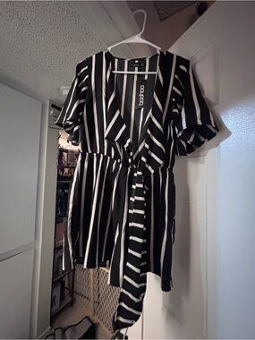 boohoo Black & White Striped Wrap ROMPER